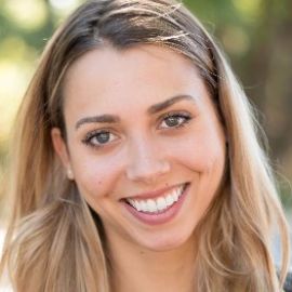 Annelies Gamble Headshot