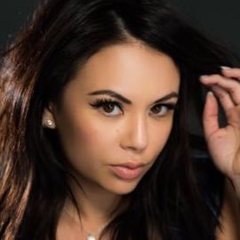 Janel Parrish Headshot