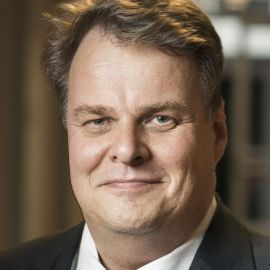 Lars Thomsen Headshot