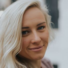 Jessica Long Headshot