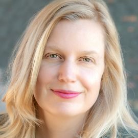 Maria Hummel Headshot
