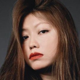 Claudia Li Headshot
