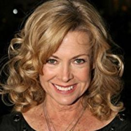 Catherine Hicks Headshot