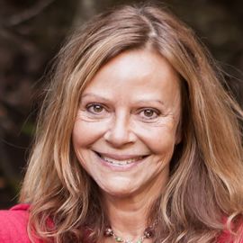 Joyce Maynard Headshot