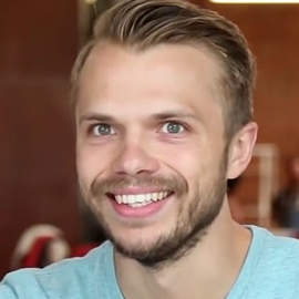 Andrew Ilnyckyj Headshot