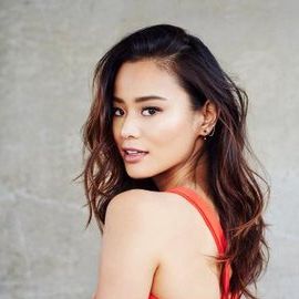 Jamie Chung Headshot
