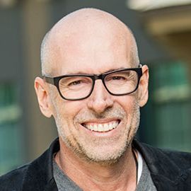 Scott Galloway Headshot