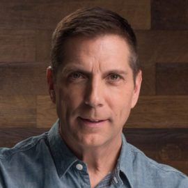 Jeffrey Dean Headshot