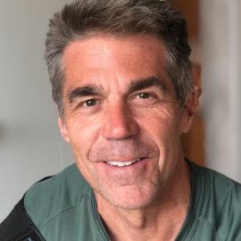Chris Fowler Headshot