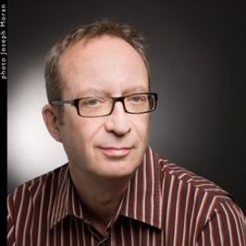 Frank Rose Headshot