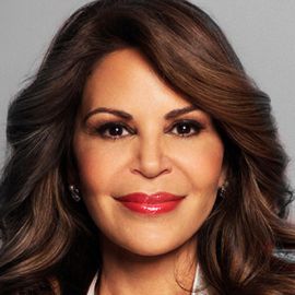 Nely Galan Headshot