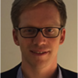 Aaron Kirchfeld Headshot