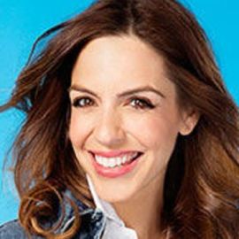Elle Walker Headshot