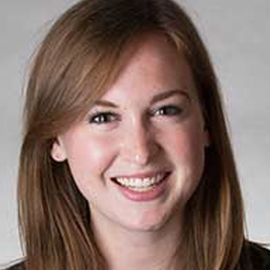 Elena Schneider Headshot