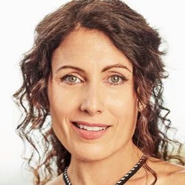 Lisa Edelstein Headshot