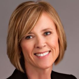 Kate Kinsella Headshot