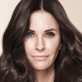 Courteney Cox Headshot