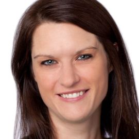 Janelle Estes Headshot