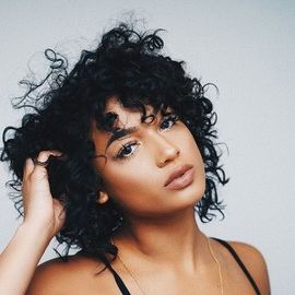 DaniLeigh Headshot