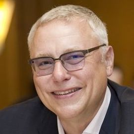 Zdeněk Bakala Headshot