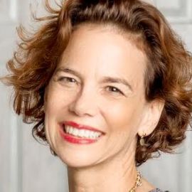 Dana Cowin Headshot