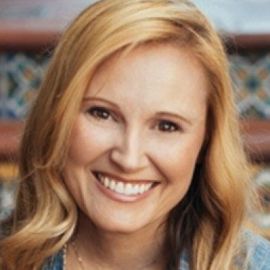 Jennie Allen Headshot