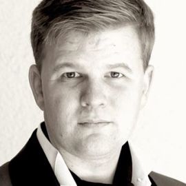 Bruno Bowden Headshot