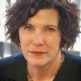 Kathy Vizas Headshot