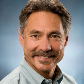 Dr. Ken Fujioka Headshot