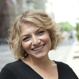 Michelle Vicari Headshot