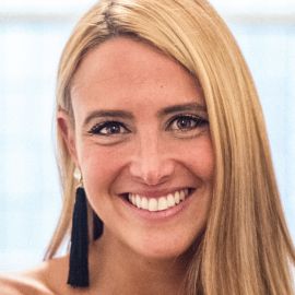 Bianca Lopes Headshot