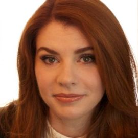 Stephenie Meyer Headshot