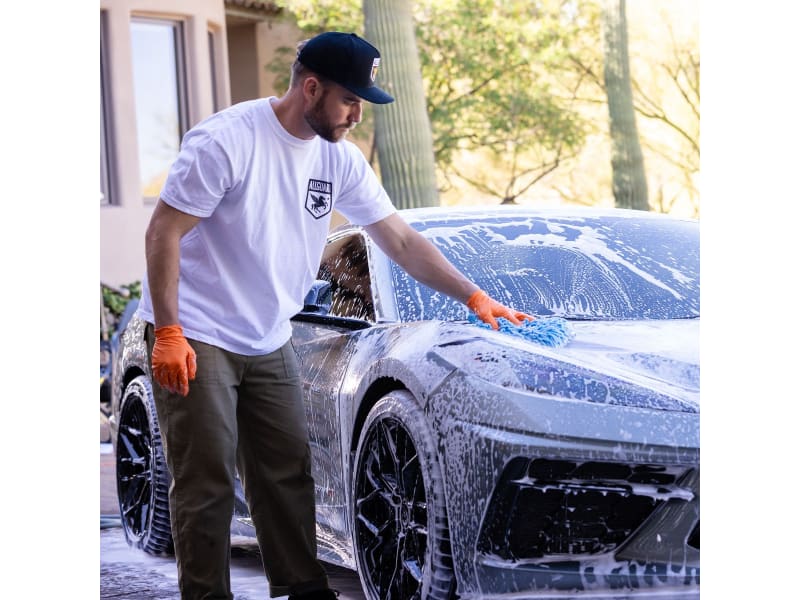 AllGuard VLUX Wash Mitt - favorite1s8a2106-washingsquare