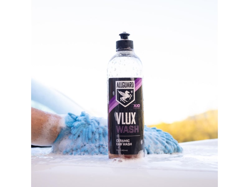 AllGuard VLUX Wash Mitt - vlux1s8a3262justbottle
