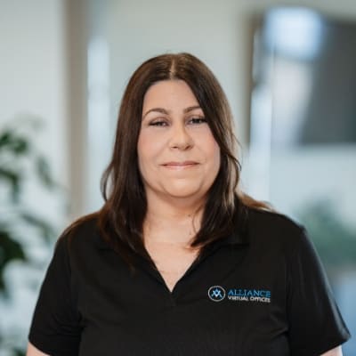 Maria Manzi, Live Receptionist