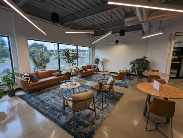Holyoke Virtual Office Space - Comfortable Commons Area,Holyoke Virtual Office Address - Lounge Commons Area,Holyoke Busines Address - Lounge Area