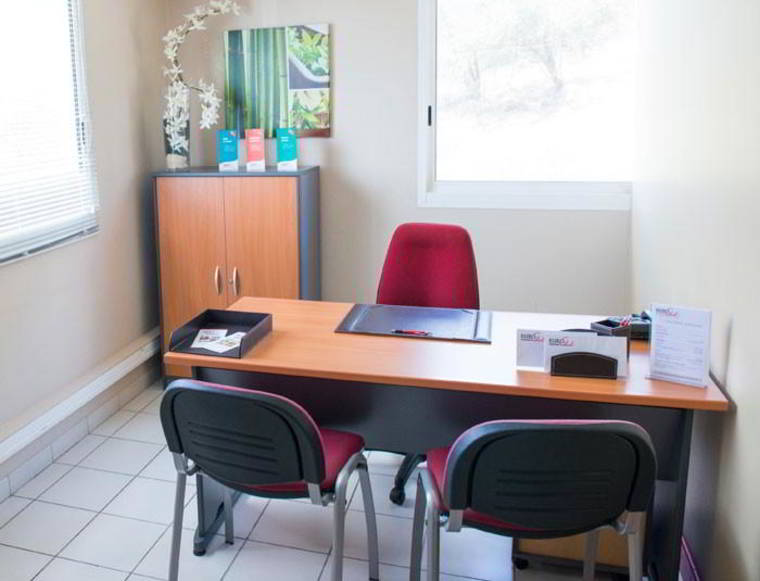 Temporary Fort de france Office - Meeting Room