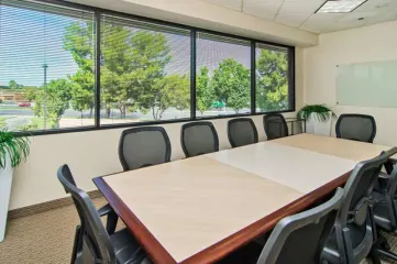 Stylish Irvine Meeting Room