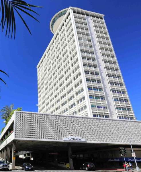 Kapiolani Blvd.,