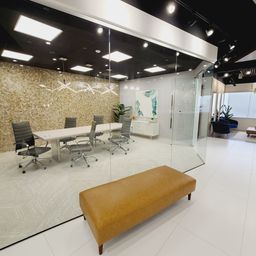 5718 Westheimer, Suite 1000, Houston, TX, 77057