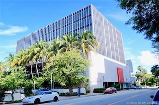 Momentum Business Center, Inc.- Miami Beach