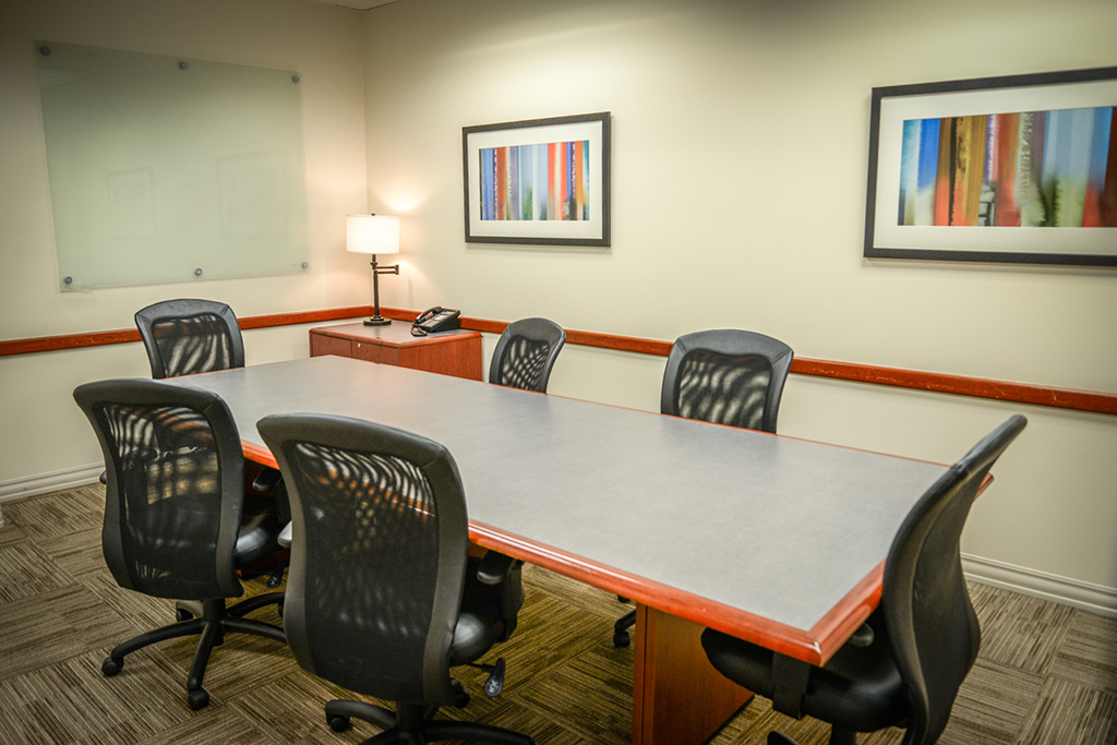 Medium Meeting Room