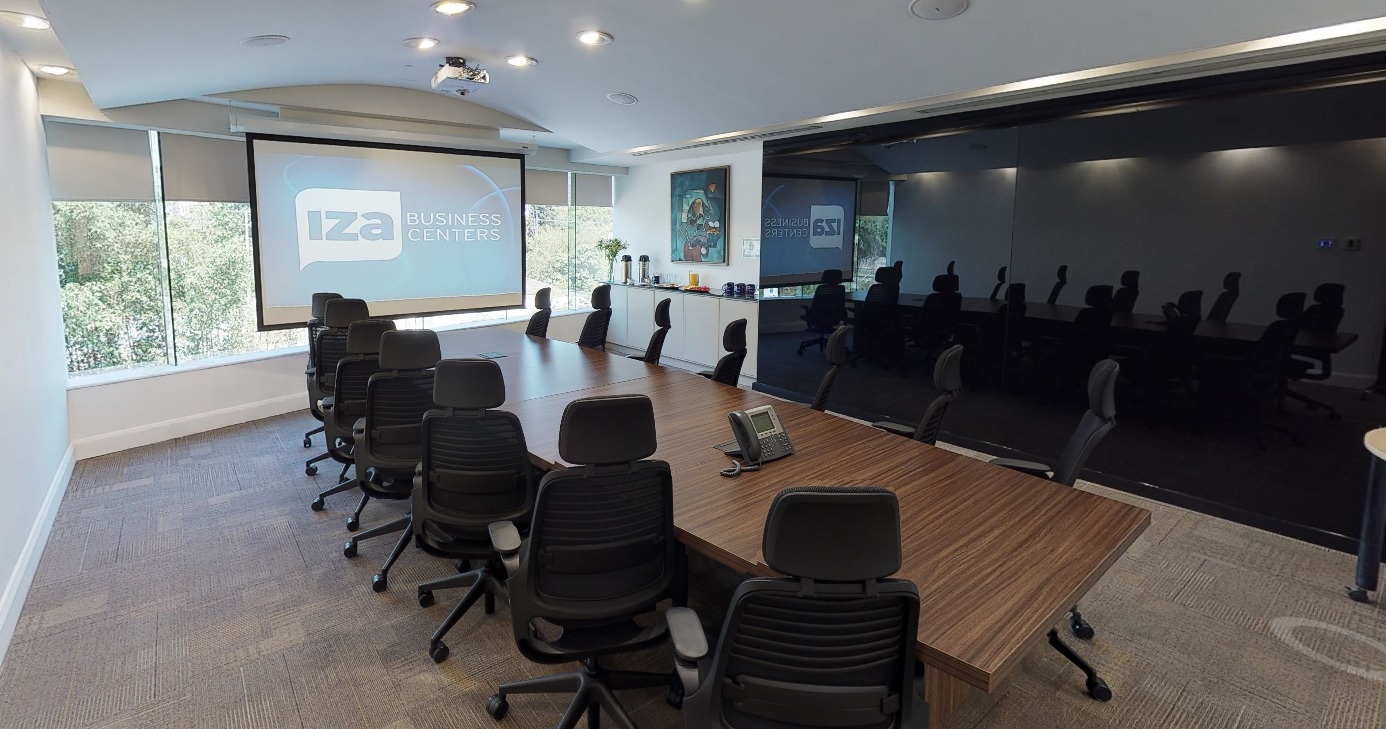 Calzada San Pedro #250 Nte., Col. Miravalle, Monterrey, 64660
