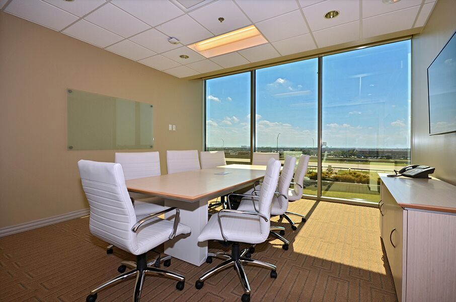 8 Person Meeting Room