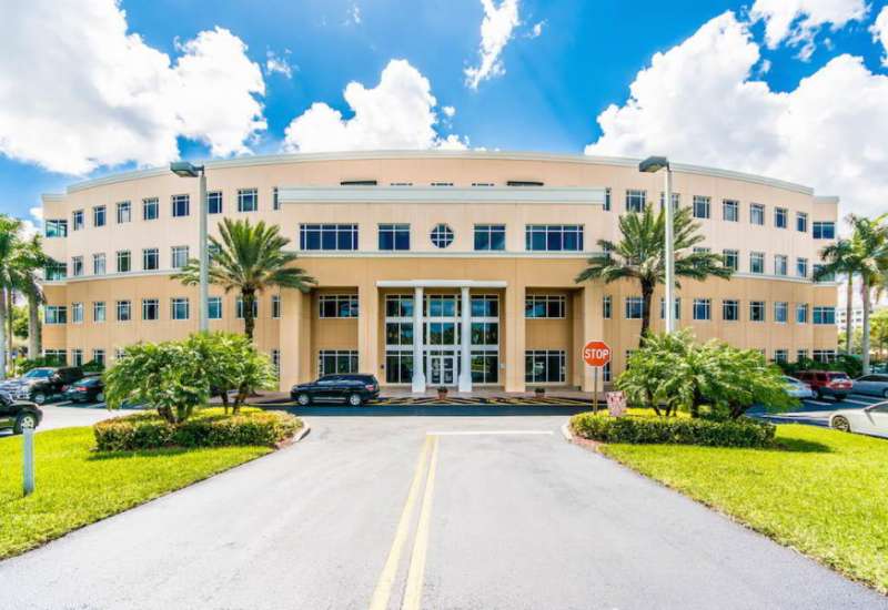 Quest Workspaces Doral