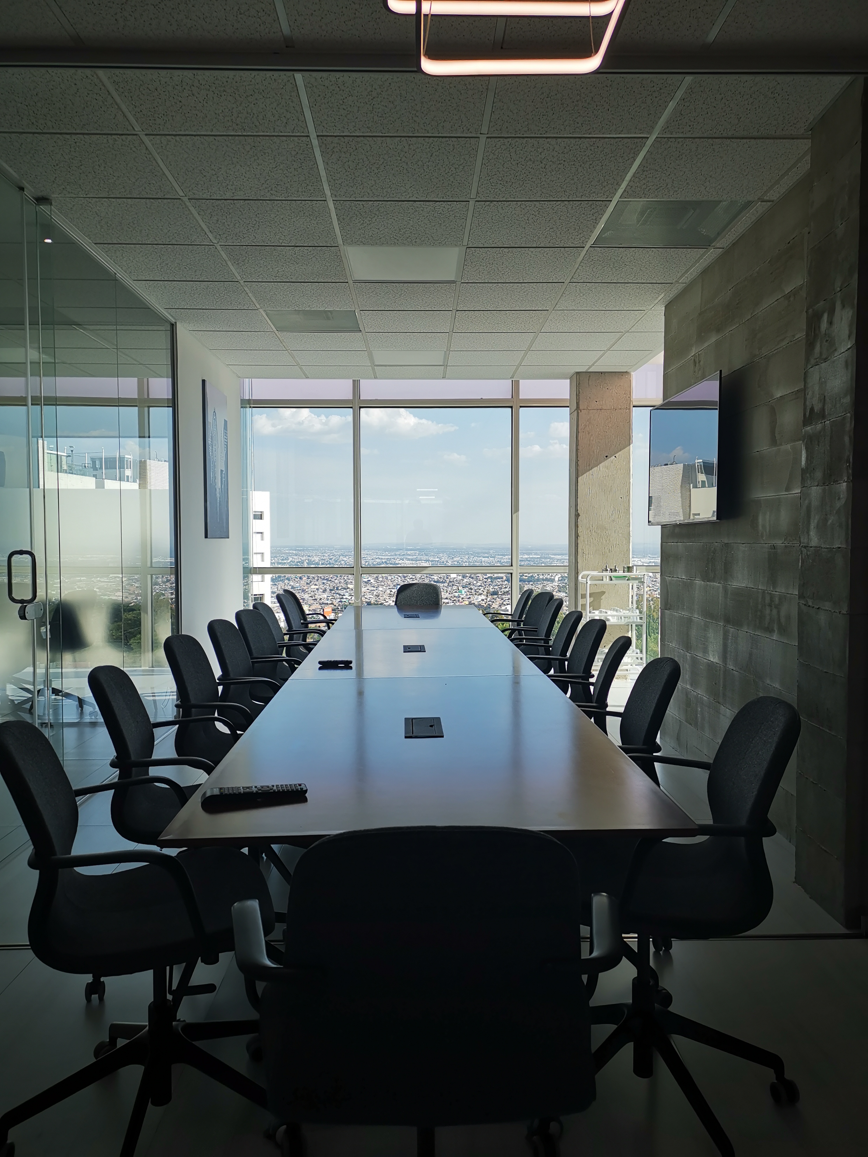 Av. de las Americas 1254, 10th Floor, Guadalajara, 44610