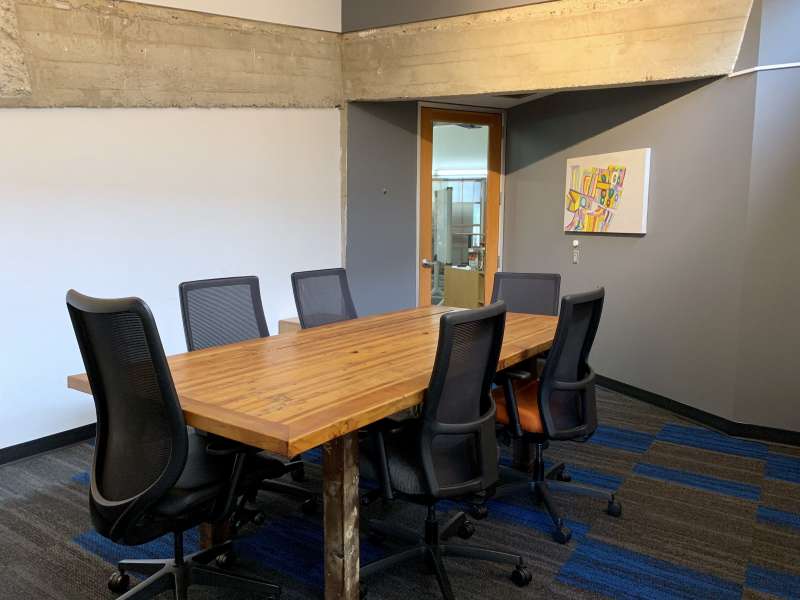 Medium Meeting Room