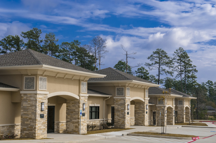 Creekside Business Center - Tomball