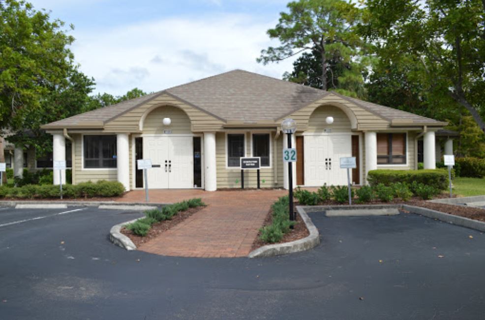 The Executive Suites at World Plaza in Fort Myers