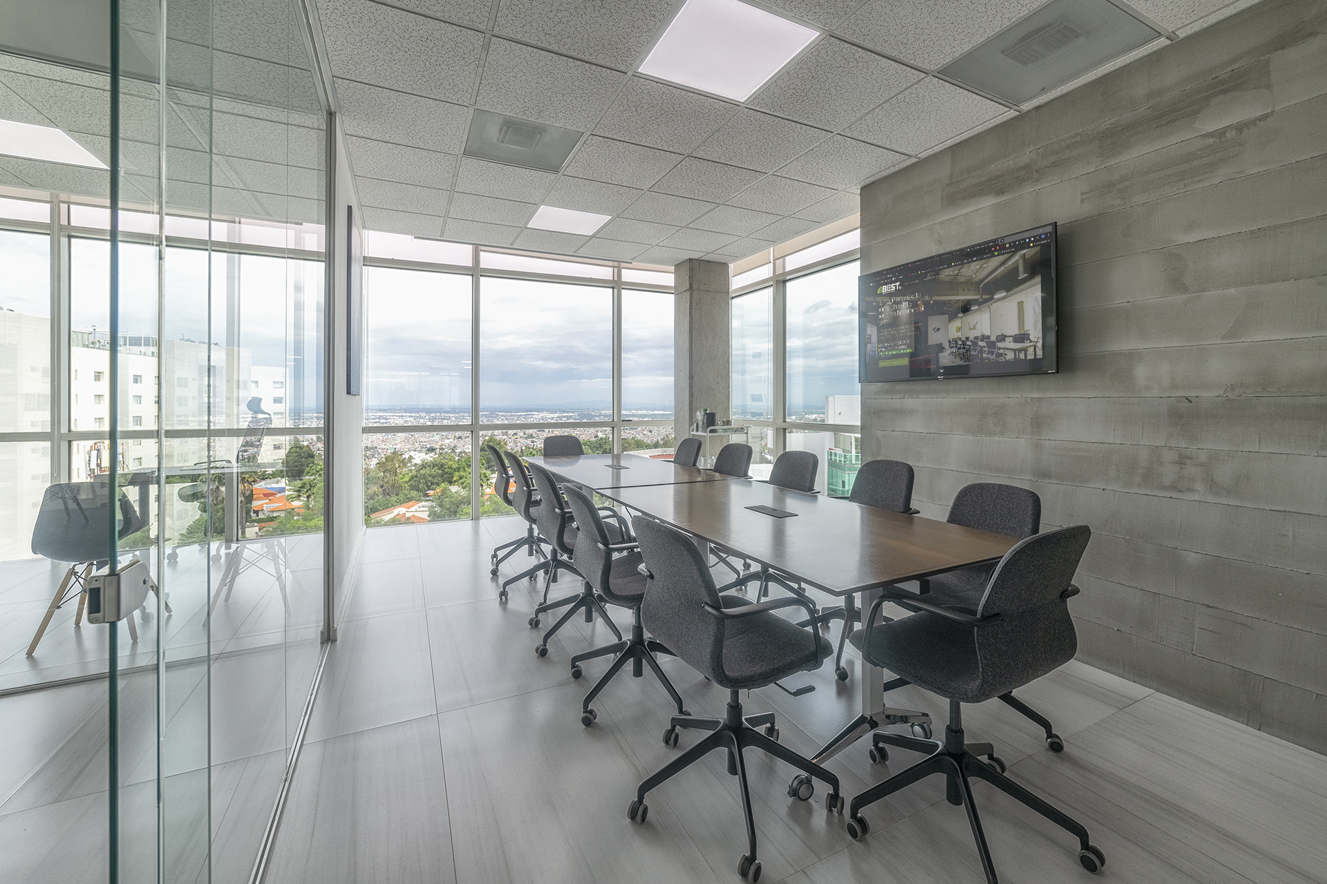 Blvd. Campestre 2502, 7th Floor, Leon, 37156
